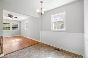 1084 Rulnick St, Fayetteville, NC 28304 - Photo 9
