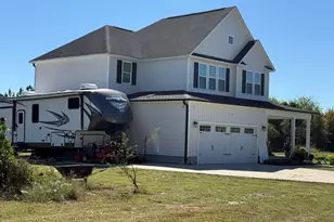 2388 Shady Grove Rd, Spring Lake, NC 28390 - Photo 3