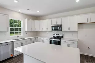 1138 Shoreline Dr, Vass, NC 28394 - Photo 5