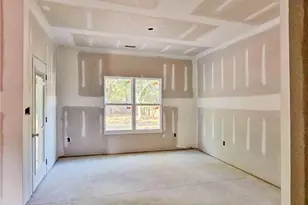 6338 Bailey Lake Rd, Fayetteville, NC 28304 - Photo 9