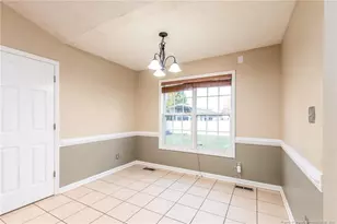 1023 Canter Ln, Hope Mills, NC 28348 - Photo 9