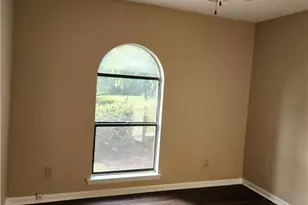 6873 Timbercroft Dr, Fayetteville, NC 28314 - Photo 5