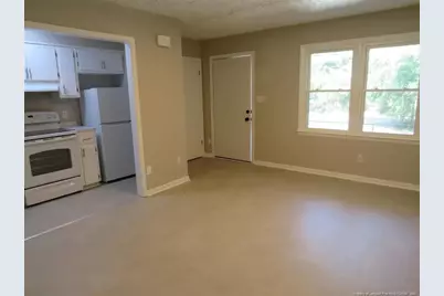 210-23 Colonial Drive, Fayetteville, NC 28301 - Photo 3