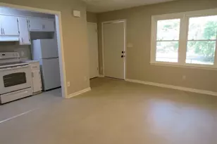 210-23 Colonial Dr, Fayetteville, NC 28301 - Photo 3