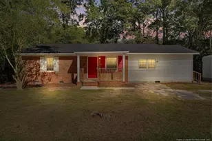 878 Carolina Church Rd, Saint Pauls, NC 28384 - Photo 17