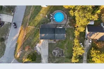 5012 Sycamore Drive, Hope Mills, NC 28348 - Photo 5