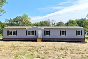 832 Burgess Cir, Broadway, NC 27505 - Photo 1