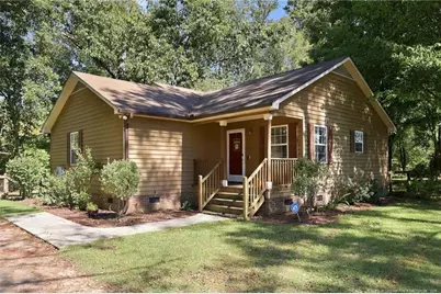 5885 Saint Patricks Drive, Fayetteville, NC 28306 - Photo 1