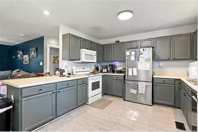 5885 Saint Patricks Drive, Fayetteville, NC 28306 - Photo 17