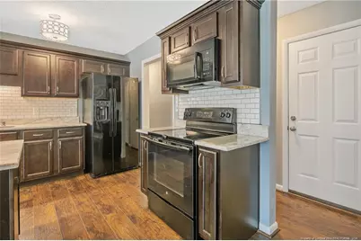 2226 Kingsberry Lane, Fayetteville, NC 28304 - Photo 17