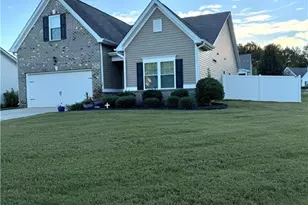 1433 Abercorn Ln, Sanford, NC 27330 - Photo 1