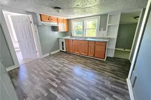 64 Beck St, Red Springs, NC 28377 - Photo 5