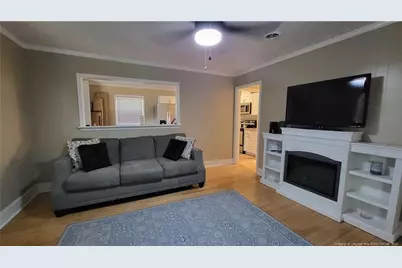 102 W McLeod Street, Maxton, NC 28364 - Photo 5