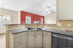 31 Craven Ct, Spring Lake, NC 28390 - Photo 13