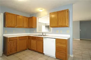 6571 Brookshire St, Fayetteville, NC 28314 - Photo 9