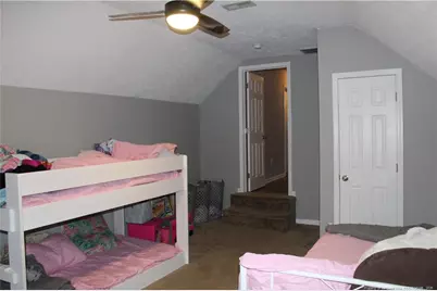 5111 Goshawk Drive, Hope Mills, NC 28348 - Photo 33