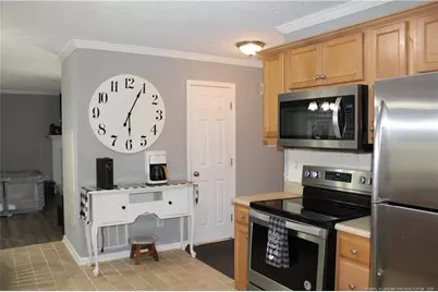 5111 Goshawk Drive, Hope Mills, NC 28348 - Photo 17