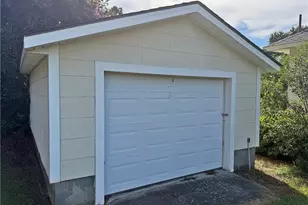 301 N 11th St, Erwin, NC 28339 - Photo 3