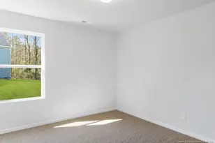 77 Knoll Top Ct, Spring Lake, NC 28390 - Photo 5