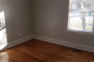 1011 E 10th St, Lumberton, NC 28358 - Photo 5