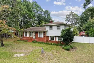 1910 Faber St, Fayetteville, NC 28304 - Photo 3