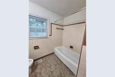 2005 Camden Road, Fayetteville, NC 28306 - Photo 11