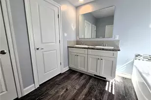 1103 Forrest Dr, Bladenboro, NC 28320 - Photo 13