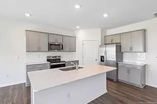 241 Rashford Wy, Raeford, NC 28376 - Photo 11