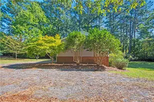 1911 Carbonton Rd, Sanford, NC 27330 - Photo 19