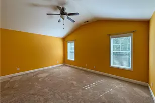 2215 Lakedale Dr, Fayetteville, NC 28306 - Photo 11