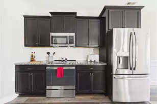 3005 S Kilchattan Dr, Fayetteville, NC 28306 - Photo 11