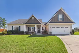 3005 S Kilchattan Dr, Fayetteville, NC 28306 - Photo 1