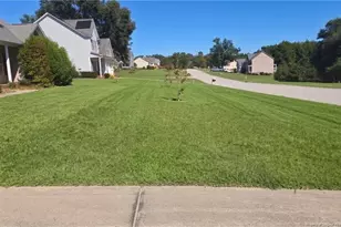 258 Home Stretch Ln, Raeford, NC 28376 - Photo 5