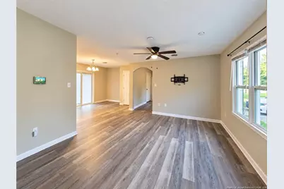 1083 Strickland Bridge Road, Fayetteville, NC 28304 - Photo 5