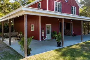 28705 N Turnpike Rd, Wagram, NC 28396 - Photo 3