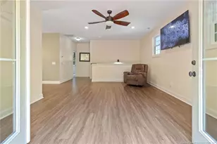 28705 N Turnpike Rd, Wagram, NC 28396 - Photo 17