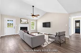 2926 Coachway Dr, Fayetteville, NC 28306 - Photo 5