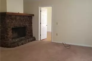 2348 Oak St, Lumberton, NC 28358 - Photo 5