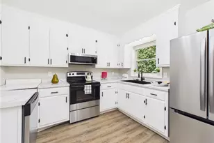 1945 Sloan Ave, Fayetteville, NC 28312 - Photo 9