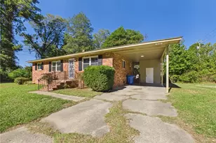 1945 Sloan Ave, Fayetteville, NC 28312 - Photo 3
