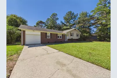5702 Lochness Court, Fayetteville, NC 28304 - Photo 3