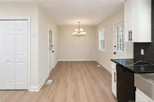 5714 Weatherford Rd, Fayetteville, NC 28303 - Photo 13
