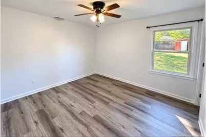 5992 Richfield Avenue, Hope Mills, NC 28348 - Photo 7