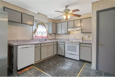 338 Tucson Drive, Fayetteville, NC 28303 - Photo 11