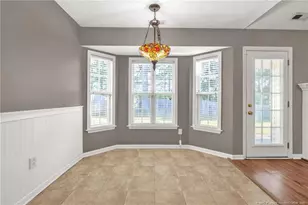 2567 Cameron Woods Ln, Fayetteville, NC 28306 - Photo 9
