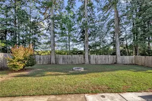 2567 Cameron Woods Ln, Fayetteville, NC 28306 - Photo 3