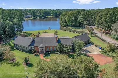 400 Forest Lake Road, Fayetteville, NC 28305 - Photo 1