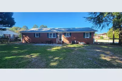 701 Freda Court, Spring Lake, NC 28390 - Photo 5