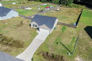 55 Alfalfa Dr, Parkton, NC 28371 - Photo 27