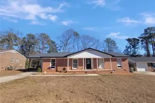 215 Haverhill Dr, Fayetteville, NC 28314 - Photo 1